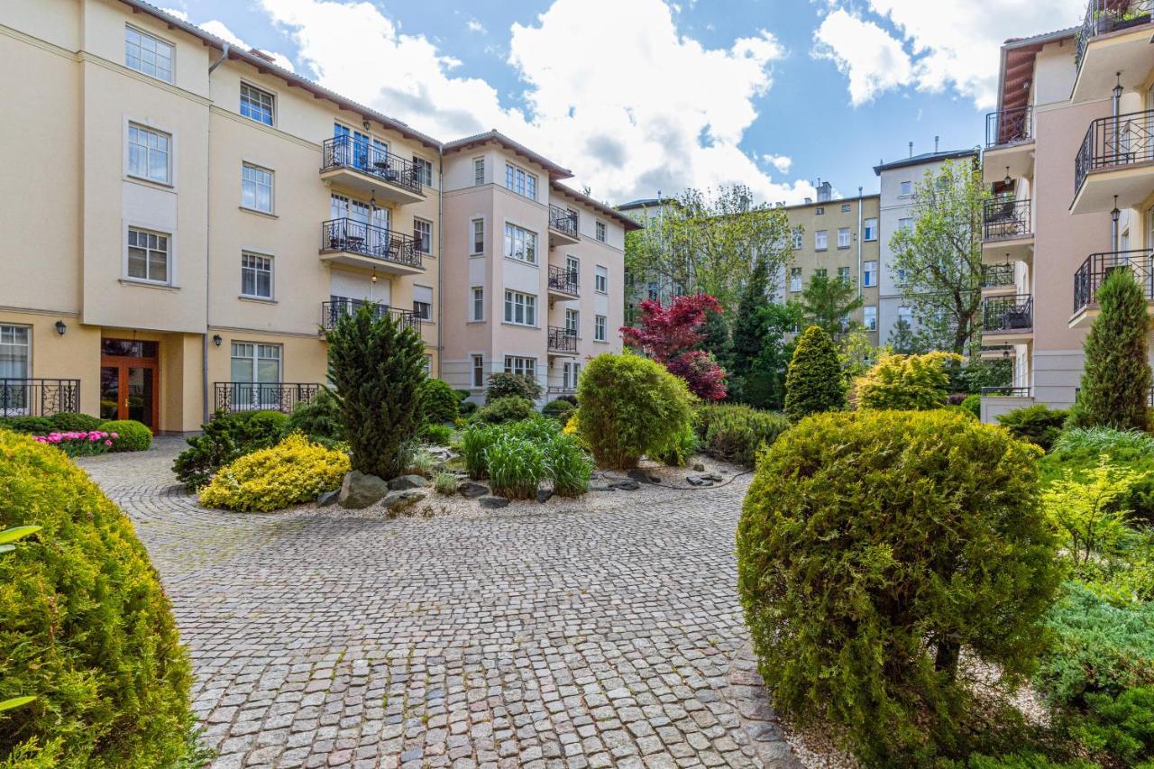 Patio Mare Sopot With Free Garage Parking By Noclegi Renters Extérieur photo